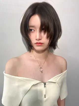 ショート ボブ/ミルクティー KOUGAのヘアスタイル