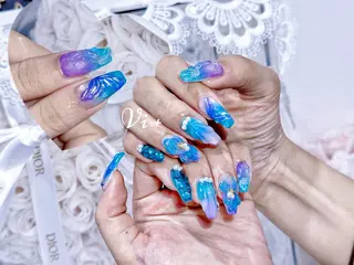 ネイル ✨Nailsalon Vi+✨のネイルデザイン