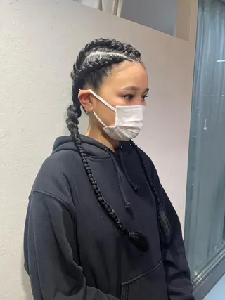 ロング 前田 菜奈子のヘアスタイル