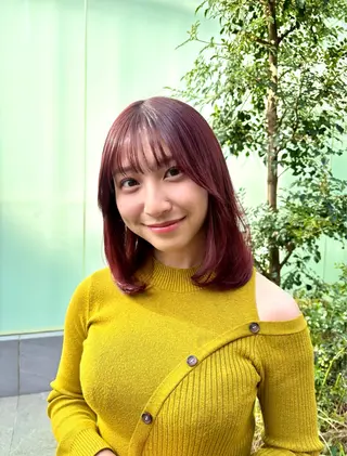 セミロング カラー 梅雨対策すぐ巻ける ☔️縮毛矯正勝倉　麗のヘアスタイル