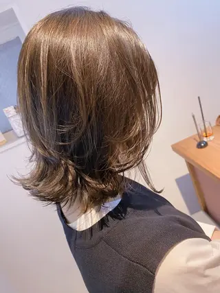 ミディアム 似合わせレイヤー 阿波座/ふじむらのヘアスタイル