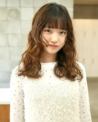 セミロング パーマ tetohair 森田浩平のヘアスタイル