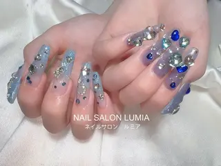 ネイル ネイルサロン ルミア Lumia 店長施術のネイルデザイン
