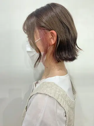 カラー white.梅田 デザインカラー🦄のヘアスタイル