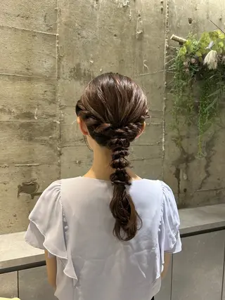 ロング ヘアアレンジ MAISON ema 🩵笹野 希里香のヘアスタイル