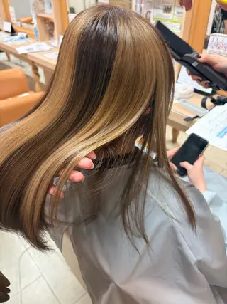 ロング カラー Koharu🍓/ 透明感/髪質改善のヘアスタイル