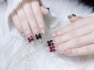 ネイル RAFFINE haru🦋🩵のネイルデザイン