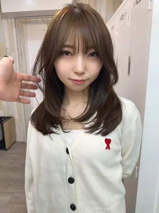 セミロング カラー KEIGO/ ベージュカラーのヘアスタイル