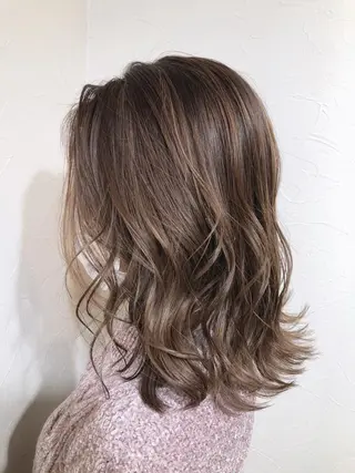 ミディアム カラー 浦山 和之のヘアスタイル