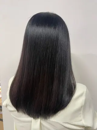 カラー 植木 日菜のヘアスタイル