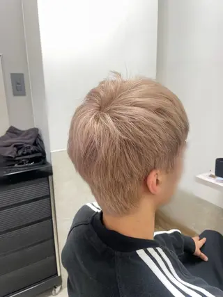 ショート BLEACH 🟥 PERM 天神🏆のヘアスタイル