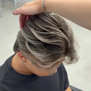 カラー ［メンズ特化］渋谷 omg/山田 空のヘアスタイル