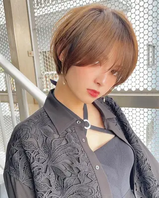 ショート Aster 店長 れおんのヘアスタイル