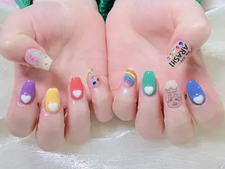 ネイル 林 麗欽のネイルデザイン