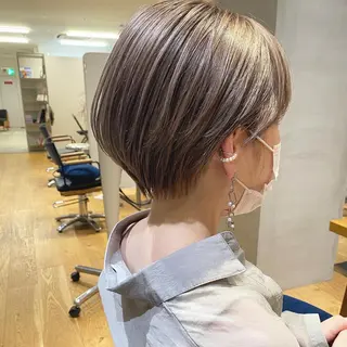 ショート カラー ヘアアレンジ 、 、のヘアスタイル