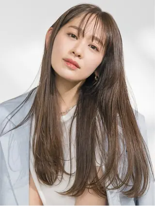 ロング カラー 北川 実織のヘアスタイル