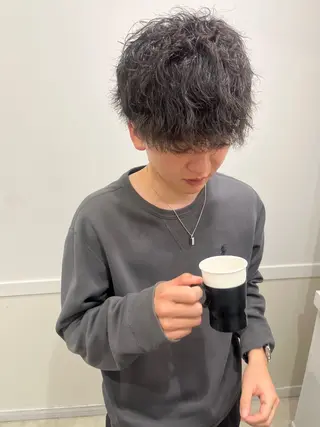 パーマ メンズ 【ただの天才 🎨】のヘアスタイル