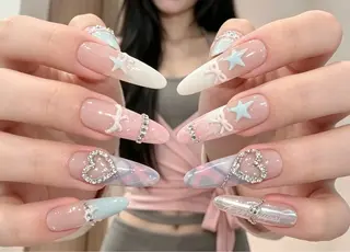 ネイル D-BEAUTY Nailsalonのネイルデザイン