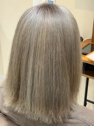 カラー 芹澤 七夕実のヘアスタイル