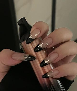 ネイル エリ🫧 nail池袋東口のネイルデザイン