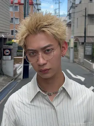 カラー メンズ メンズ眉毛🤍カラー メンズサロン　浦和の眉毛・アイブロウイメージ