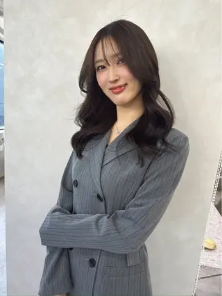 ミディアム カラー 店長 小池アキトのヘアスタイル
