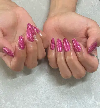 ネイル Meruna .ﾒﾙｰﾅ.のネイルデザイン