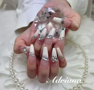 ネイル ADRIANA 大久保駅前徒歩2分のネイルデザイン