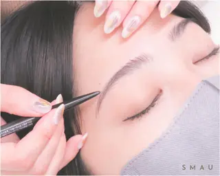 アイブロウ SMAU 横浜のマツエク・マツパデザイン