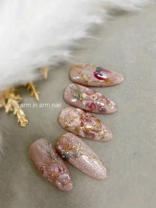 ネイル arm in arm ︎✿Yamamotoのマツエク・マツパデザイン