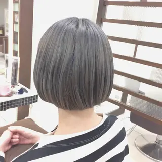 ショート カラー 大平 美沙のヘアスタイル