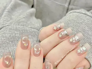 ネイル 🌷Hana 🌷のネイルデザイン
