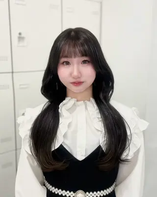 ロング カラー トレンド🇰🇷韓国 スタイル🤍りんのヘアスタイル