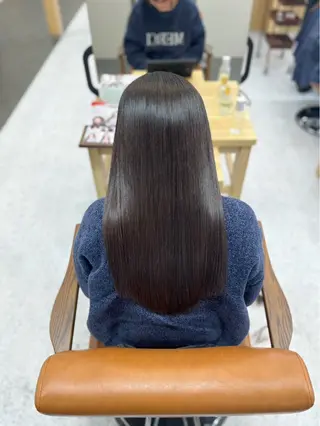 ロング afloat rauのヘアスタイル