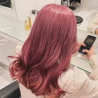 ロング カラー ヘアアレンジ 🫧モテる💗ダメー ジレスハイトーン🫧のヘアスタイル