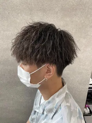 メンズ センターパート マスターかずまのヘアスタイル