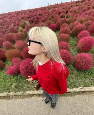 セミロング カラー 海外girl🤎 透明感ベージュmaoのヘアスタイル