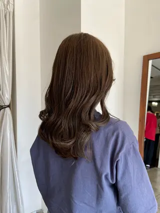セミロング まつ あみのヘアスタイル