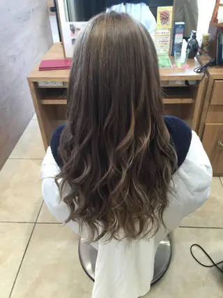 カラー 川畑 ゆうたのヘアスタイル