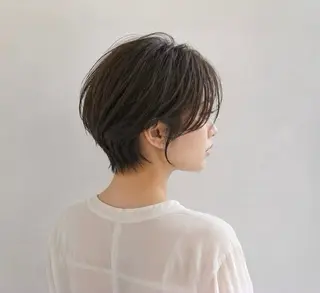 ショート ミディアムレイヤー 特化COA 日向のヘアスタイル