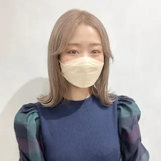 ミディアム カラー 🩵ブリーチカラー MIORI🩵のヘアスタイル