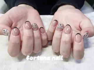 ネイル Nail •Head スパFortunaのネイルデザイン