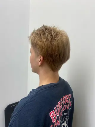 カラー ひかり／ベージュ ／透明感ベージュのヘアスタイル