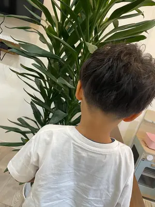 パーマ 石黒 麻友のヘアスタイル