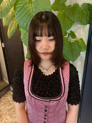 ミディアム カラー botan🪷☆*。 レ ナのヘアスタイル