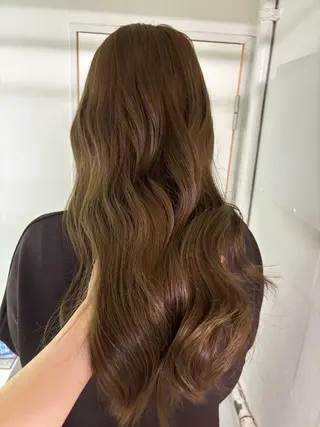 セミロング カラー ヘアアレンジ 💟Opus // Mizuki🐕のヘアスタイル