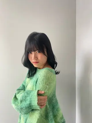 ミディアム カラー ふわっと抜け感🫧 ブラウンベージュ🤎のヘアスタイル