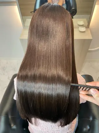 ロング ツバサ 髪質改善のヘアスタイル