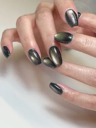 ネイル 透灯 TOUTOU 🪄のネイルデザイン
