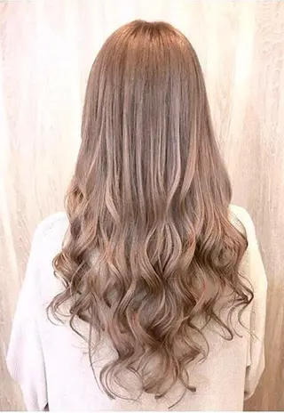 ロング カラー パーマ ヘアアレンジ 大阪レミーエクステ チビ編み込みのヘアスタイル